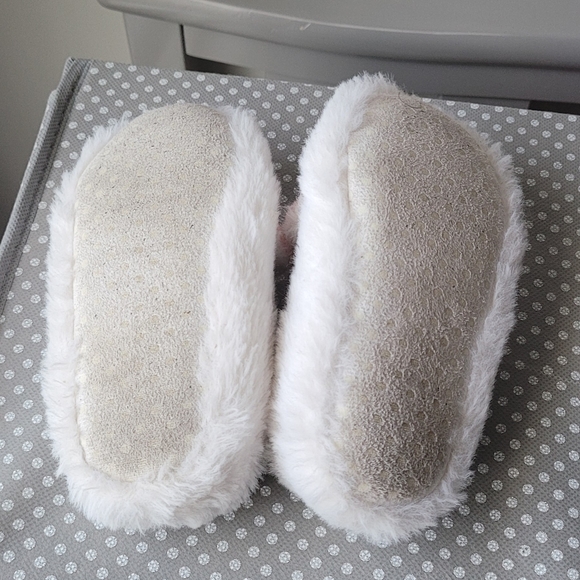 Furry Unicorn Slippers TODDLER sz 12-24mo - Picture 2 of 5